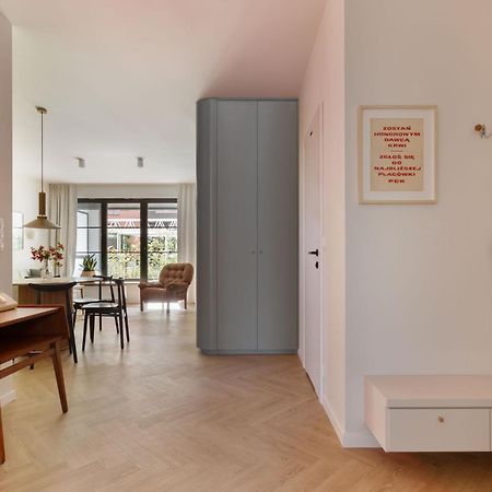 Solidarnosc Three Bedrooms & Garden Apartment Danzig Exterior foto