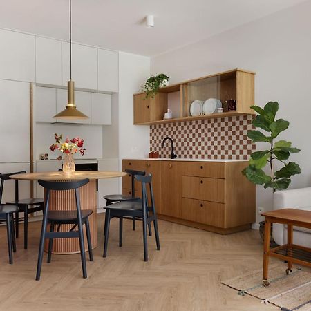 Solidarnosc Three Bedrooms & Garden Apartment Danzig Exterior foto