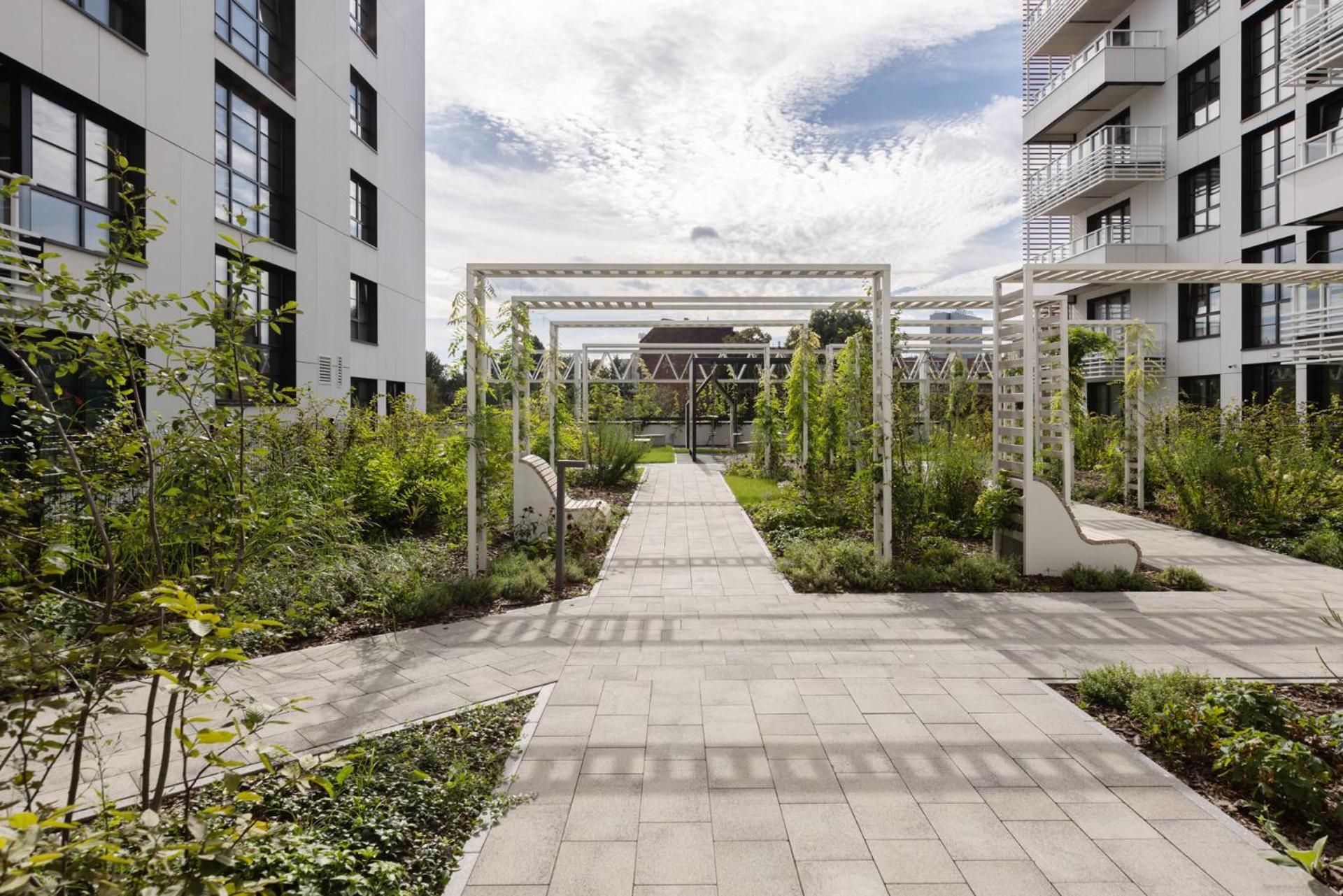 Solidarnosc Three Bedrooms & Garden Apartment Danzig Exterior foto
